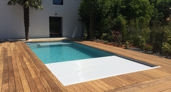 Tapparella Automatica per Piscina